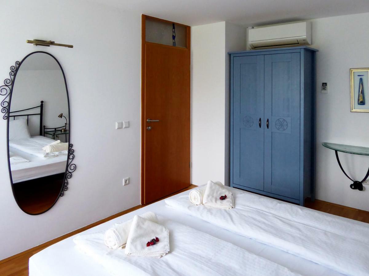 Apartment Galerija Radovljica Bagian luar foto