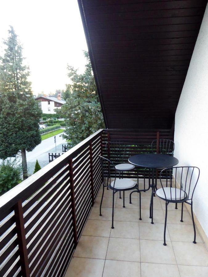 Apartment Galerija Radovljica Bagian luar foto